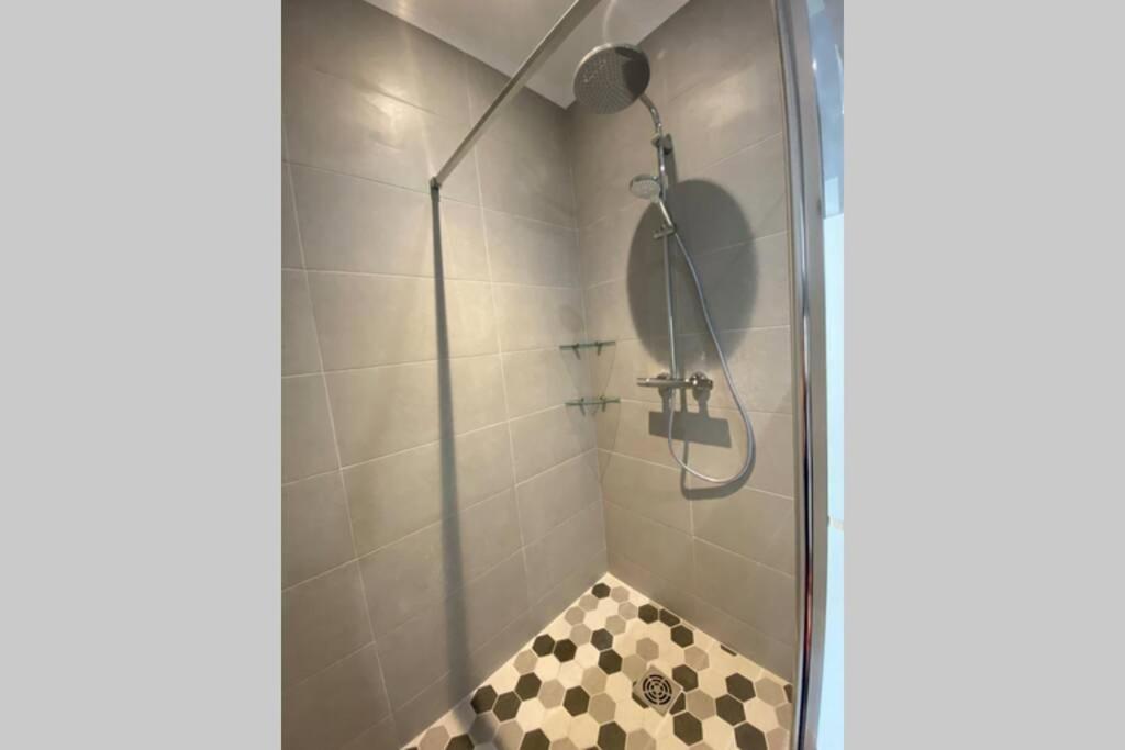 Magnifique Appartement Climatise - Classe 4 Etoiles Terrasson Εξωτερικό φωτογραφία