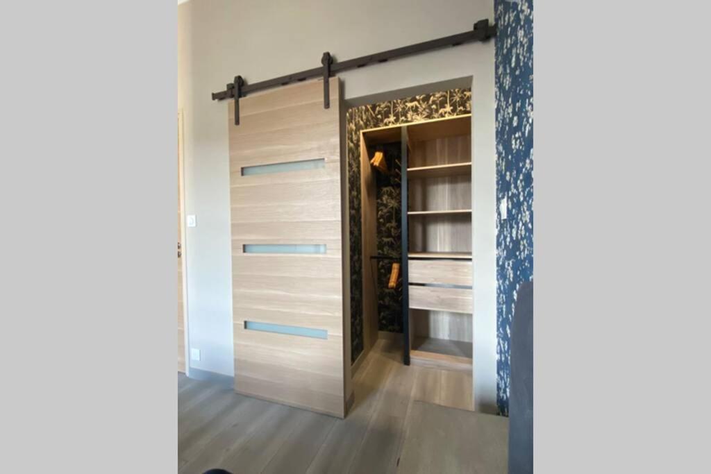 Magnifique Appartement Climatise - Classe 4 Etoiles Terrasson Εξωτερικό φωτογραφία